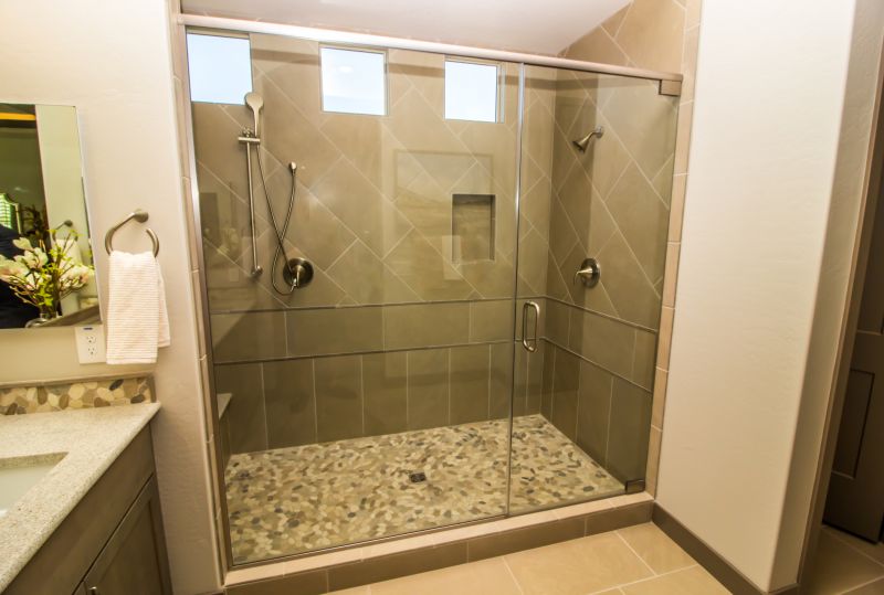 Corner Shower with Niche Storage